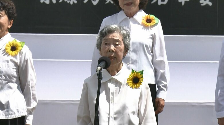 ”最後の合唱”で歌声を響かせる宇木さん