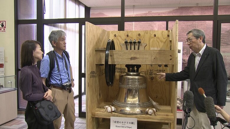 「80数年ぶりにこの地で2つの鐘が鳴るのはひとつの始まり」と語る森内さん