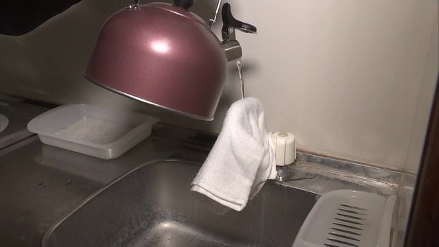 直接かけたり熱湯をかけたりしないように！