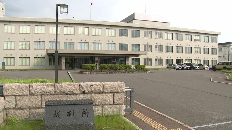 裁判は約5分で閉廷