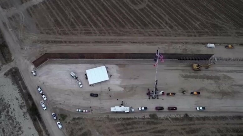 国境の壁の建設（テキサス州リオグランデシティー　2024年11月）