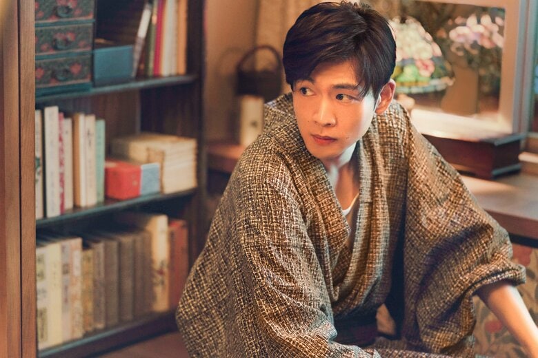 映画「遠い山なみの光」©2025 A Pale View of Hills Film Partners