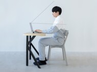上半身だけ“ビジネス仕様”…着替え要らずの「テレワーク用部屋着」が便利かも?