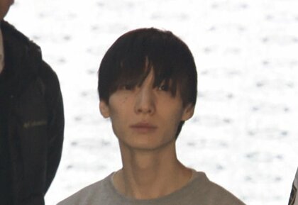 「ホストクラブで使ってもらうため」客の女と組んで男性から現金詐取…自称ホスト32歳男逮捕　女に詐欺マニュアルも