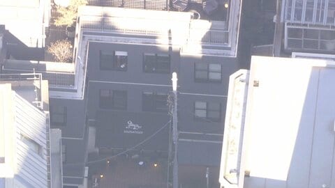 “ドアノブ”外れて閉じ込められたか…30代夫婦死亡　非常用ボタン押した形跡あるも作動したか不明　東京・赤坂個室サウナ火災