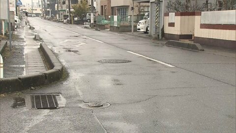 ひき逃げか「40歳ぐらいの男性が倒れている」　搬送先で死亡確認…男性の顔は腫れ地面に打ちつけたような打撲痕　茨城・龍ケ崎市