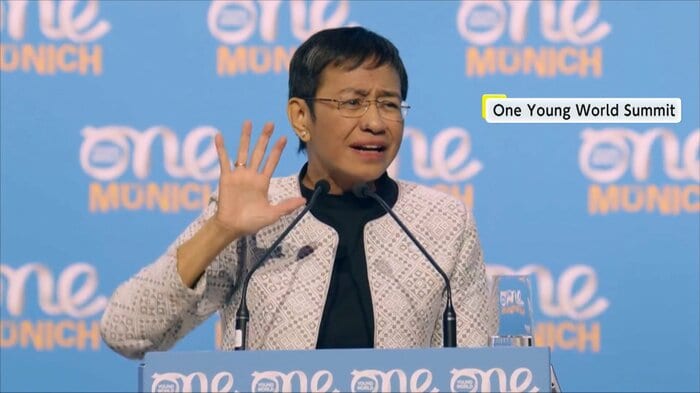 One Young World Summitでスピーチしたノーベル平和賞受賞者のマリア・レッサ氏