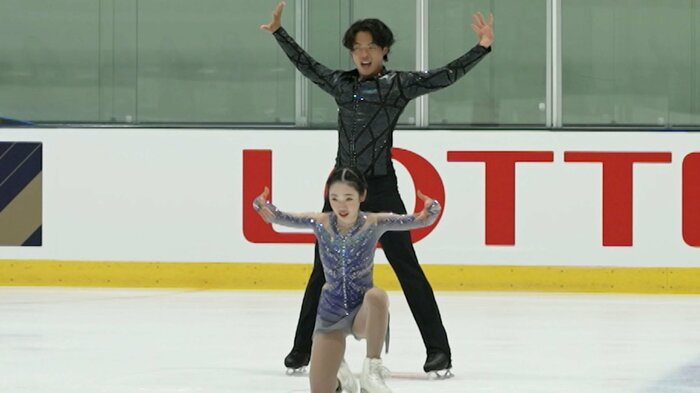 ペアの優勝は新ペアの“ゆなすみ”