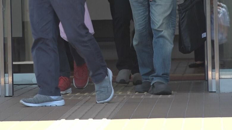 JSファンダリ破産から約2週間 即日解雇の元従業員は「メンタルやられている」「年齢的に求人が…」 新潟・長岡市で合同説明会｜FNNプライムオンライン