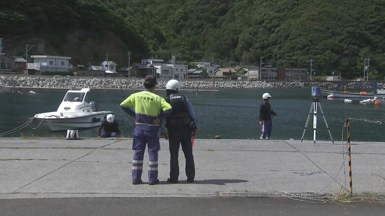 漁港で車が海に転落　30代～40代とみられる男性1人死亡　警察が身元の確認急ぐ　大分県津久見市｜FNNプライムオンライン