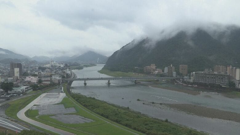 “警報級”となる可能性も…東海地方は17日夕方にかけ所により非常に激しい雨の見込み 多い所で1時間50ミリ予想｜FNNプライムオンライン
