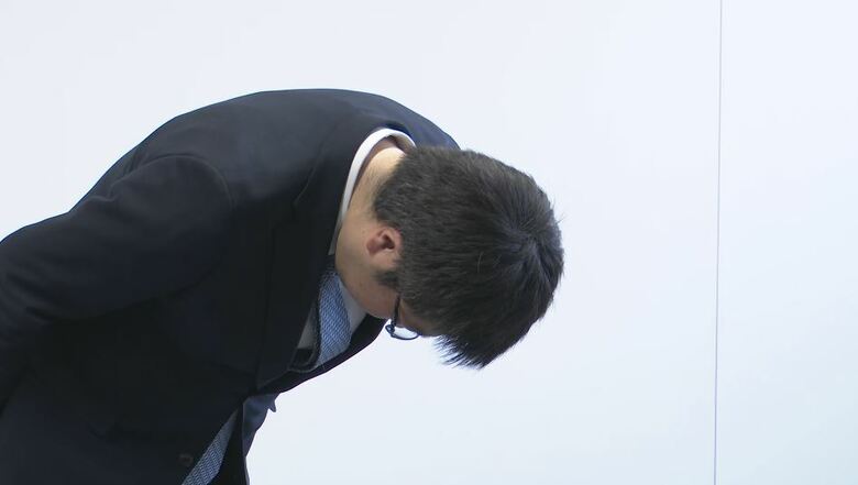 御代田町・小園拓志町長が職員に1か月間の不在をおわび