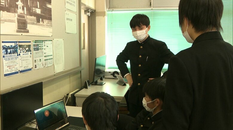 永井さんとパソコン部員たち