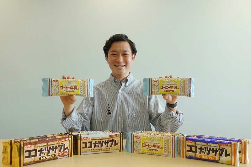 古さを逆手に ロングセラー菓子 ココナッツサブレ の期間限定品 売上約２倍 達成の企画の裏側