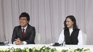 【速報】蒼井優・山里亮太 結婚会見 ボクサー姿のしずちゃん乱入