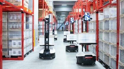 「物流施設自動化の実態調査」を初めて実施し、調査レポートを発行