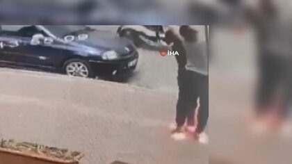 「足元から赤い火花が！」男性2人が感電し突然バッタリ倒れる…電線に向け長い棒 一体何をしようとしていたのか？　