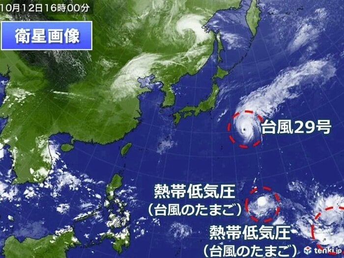 衛星画像　10月12日午後4時　日本気象協会 tenki.jpより