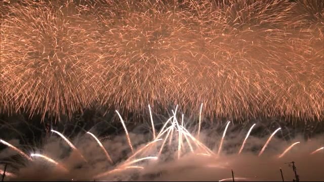 「大曲の花火」見送りも… 子どもたちを花火で元気に 秋田・大仙市