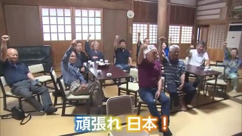 佐賀市の寺でW杯パブリックビューイング　前田の先制ゴールに沸くも…日本は1－1で試合終了【佐賀県】｜FNNプライムオンライン