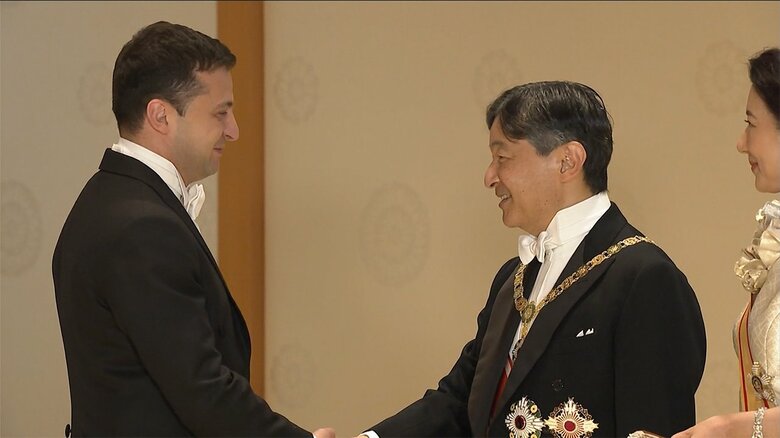 ゼレンスキー大統領を出迎えられる陛下