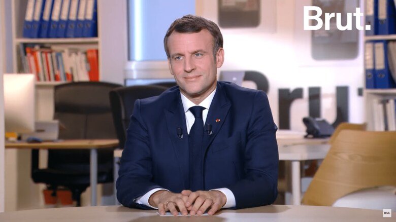 ネットメディア・ブリュット（BRUT）の単独インタビューに答えるマクロン大統領 　2020年12月4日