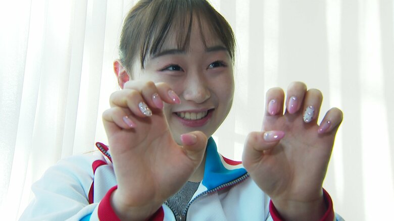 20歳の集いのためにネイルもバッチリ決めた