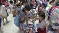 お金を学ぶ「キッズフリマ」　売るのも買うのも小学生…高校では“金融教育”始まる【広島発】