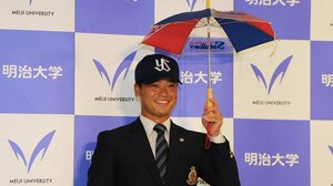 ヤクルトからドラフト2位指名!明大・丸山和郁主将「持ち味は足・肩・守備範囲」