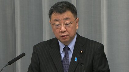 韓国軍機は無料の中…政府チャーター機3万円は「適切」　松野官房長官、イスラエルの日本人安全確保に「万全期す」