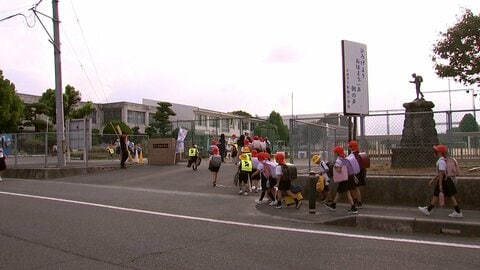 「みんながケガしていなくてよかった」被災地で小中学校始まる　避難所から登校する児童も　熊本・宇城市