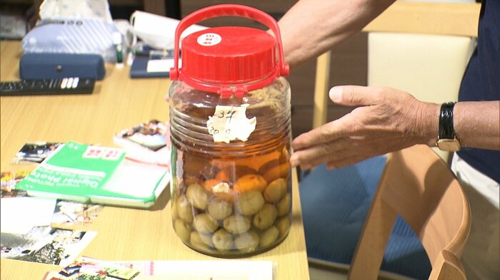全壊した自宅から見つかった梅酒