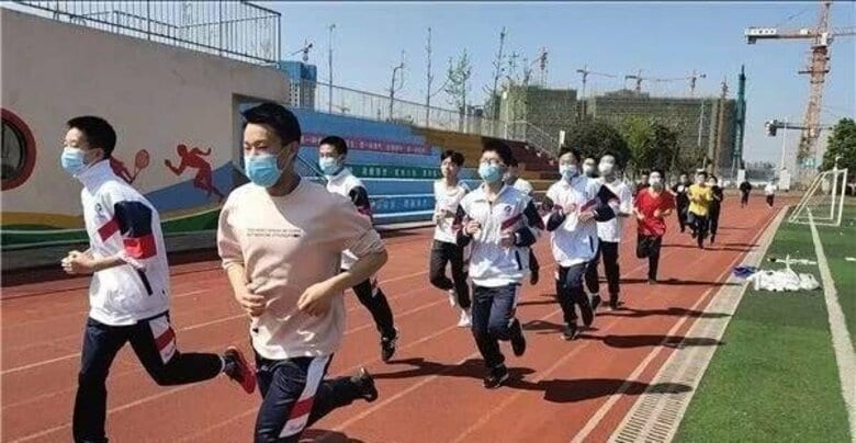中国で中学生突然死相次ぐ…マスク着用で体育授業の注意点は｜FNNプライムオンライン