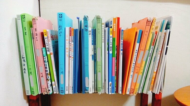 中学校入学前に親が手助けできること。元海保・整理収納アドバイザーママの勉強しやすい環境を作る「4つの準備」｜FNNプライムオンライン