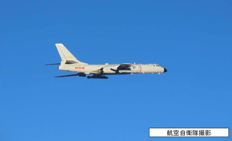 中国軍が年末に沖縄本島・宮古間で活発な活動　台湾周辺での演習に参加か　爆撃機・戦闘機・艦艇など往来｜FNNプライムオンライン