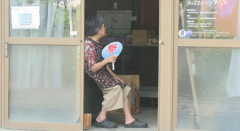 飯田で観測史上最高の38.2度　南信濃は38.4度「昼間は出ないようにしている」　長野県内13地点で猛暑日　18人が熱中症疑いで搬送　22日も「熱中症警戒アラート」｜FNNプライムオンライン
