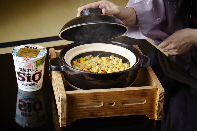 和食＜かがり＞炊き込み御飯 しお（提供：京王プラザホテル）