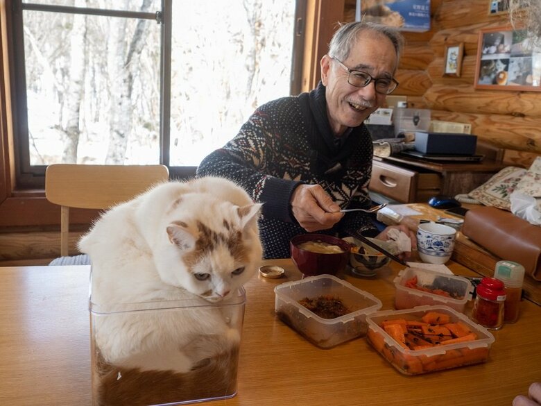 一緒に昼食（提供：MARCOさん）