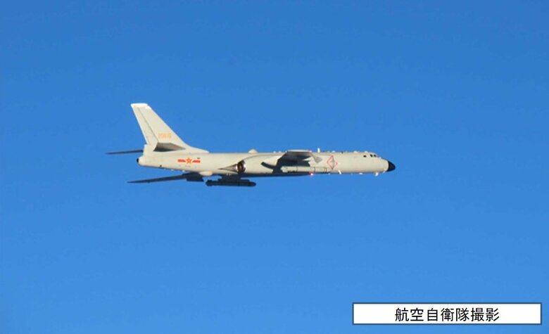 中国軍はこの年末に沖縄本島・宮古間で活発に活動した