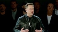 スペースXがナスダック上場　初値150ドル、時価総額338兆円　マスク氏“世界初の兆万長者”に