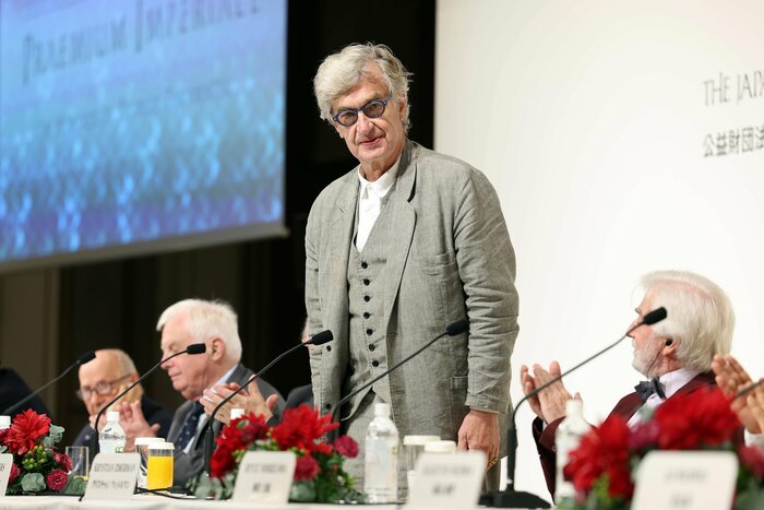 ヴィム・ヴェンダース監督 © 日本美術協会/産経新聞