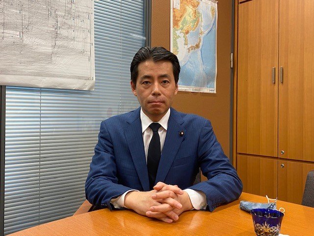 福田達夫衆議院議員 祖父は福田赳夫元首相 父は福田康夫元首相と「政界のサラブレッド」