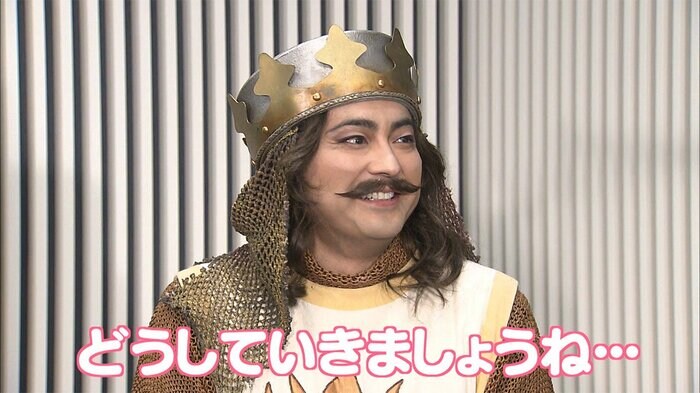 高見侑里アナウンサーの反応に笑みを浮かべる山田孝之さん