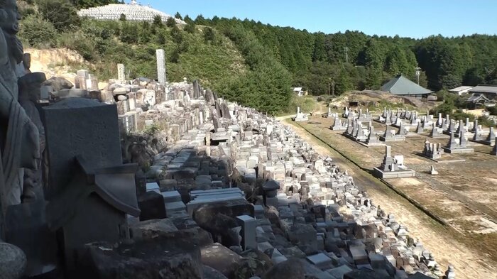 端から端までの距離は200m超 2万基以上が並ぶ