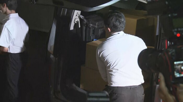 石井議員の事務所の家宅捜索(27日)