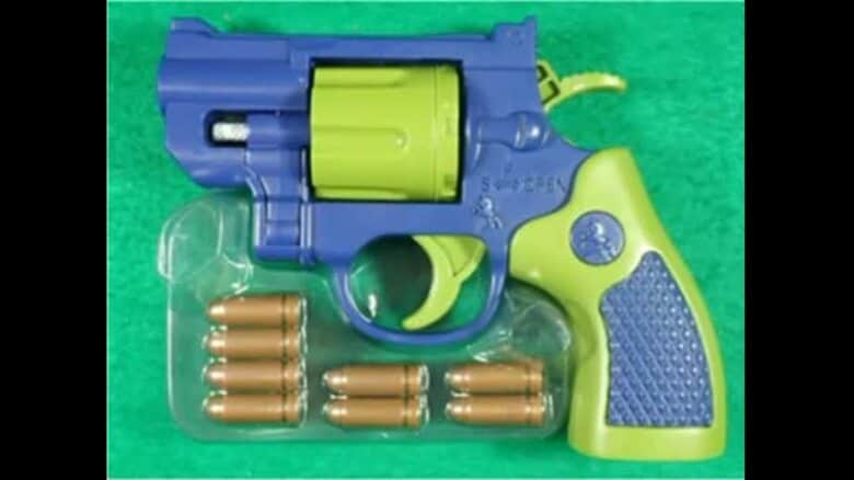 中国製“おもちゃ”の本物拳銃　愛媛で警察が２５丁回収（１０月２日時点）県内少なくとも７２丁【愛媛】｜FNNプライムオンライン