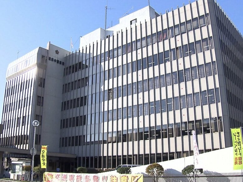 「レイプだと思っていません」10代女性を公園に連れ込み顔を殴ってケガさせ乱暴か 35歳男を逮捕 容疑を否認｜FNNプライムオンライン