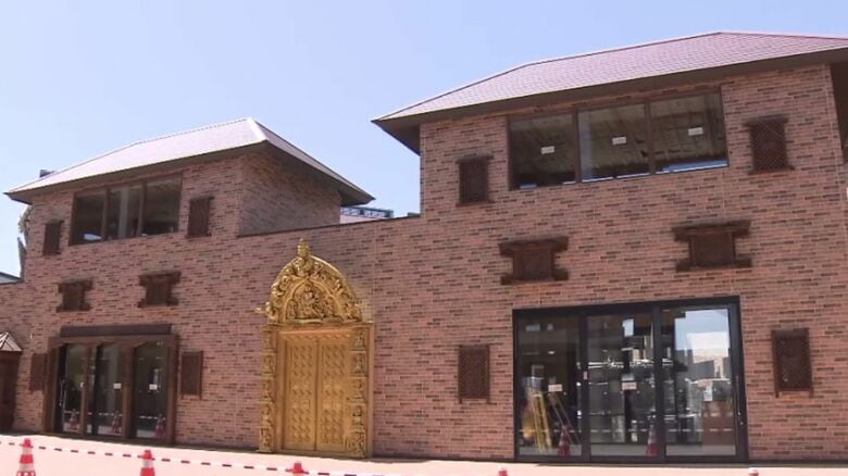 【万博】ネパールパビリオン「工事費用の一部が支払われず」工事停止　協会「出展したい気持ちあり支援する」｜FNNプライムオンライン