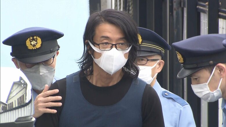 イオンモールで催涙スプレー噴射したアメリカ国籍の男を逮捕　駐車場で喫煙していた男性らとトラブル「気が動転した」「自分も攻撃された」と供述　千葉・印西市｜FNNプライムオンライン