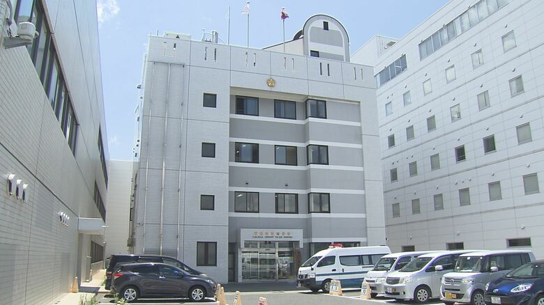 羽田空港で航空会社のタブレットを盗んだか　自称リサイクル会社代表取締役の男を福岡空港で逮捕　「自分のタブレットと間違えた」と供述｜FNNプライムオンライン
